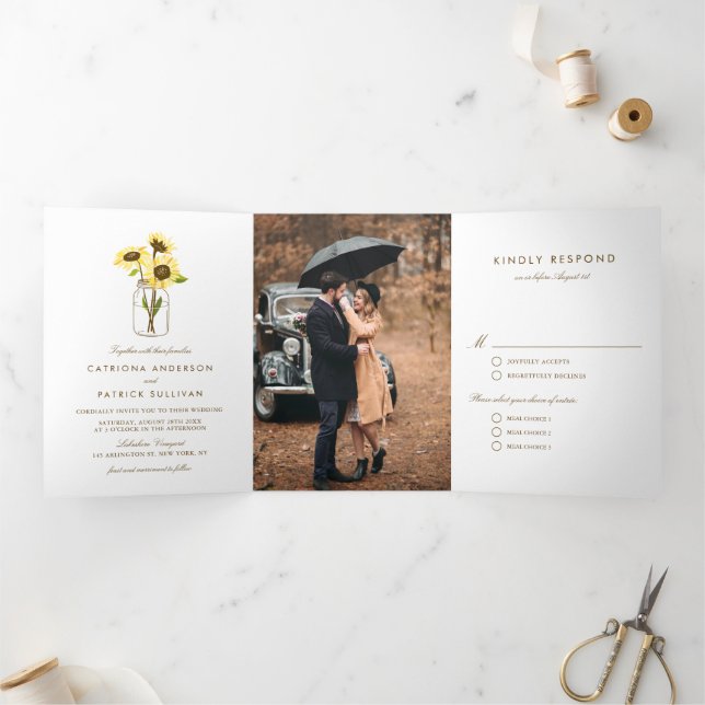 Invitation Trois Volets Tournesols rustiques sur le Mariage campagnard Mas (Intérieur)