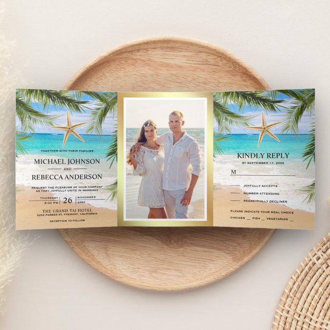 Invitation Trois Volets Tropical Beach Palm Feuille Starfish Photo Mariage (Créateur téléchargé)