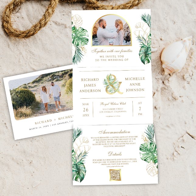 Invitation Trois Volets Tropical Gold Monstera Palm Photo QR Code Mariage (Créateur téléchargé)
