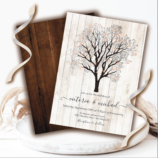 Invitation Twinkle Lights Tree avec Mariage en bois rustique (Créateur téléchargé)
