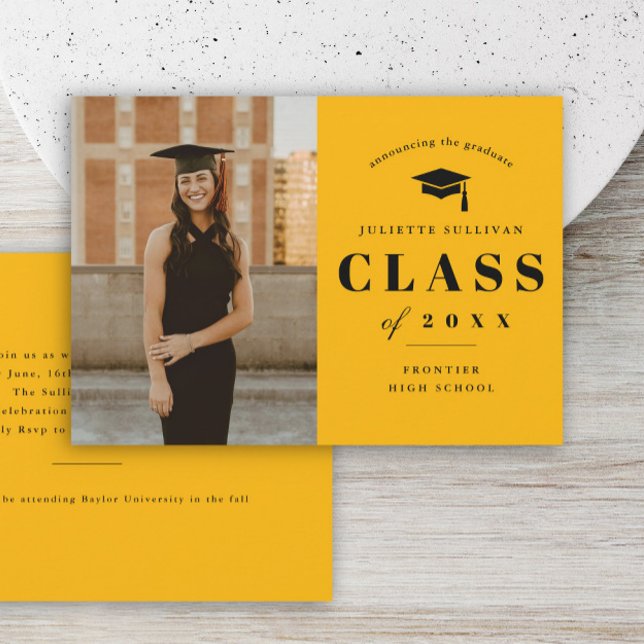 Invitation Type minimal de photo Partie de graduation (Black and Gold Photo Graduation Invitation Announcement Card.)