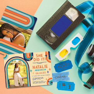 Invitation Typographie audacieuse des années 70 Retro Arch Ar