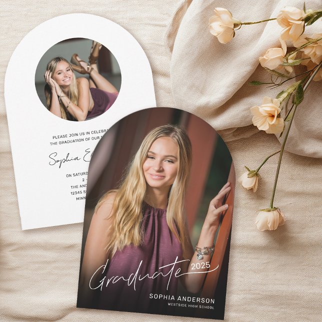 Invitation Typographie de script moderne Arc de graduation ph (Créateur téléchargé)