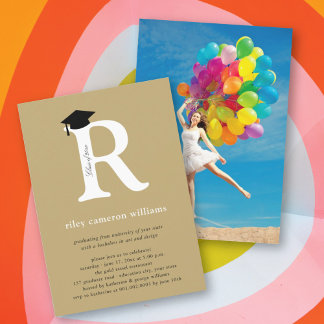 Invitation Typographie dorée en gras, initiale 'R', Casquette