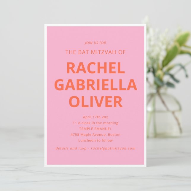 Invitation Typographie Gras Moderne Rose Orange Bat Mitzvah (Debout devant)