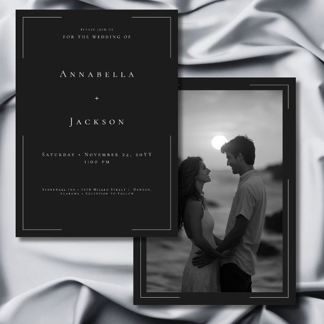 Invitation Typographie minimale Mariage photo noir et blanc (Minimal Typography Black & White Photo Wedding Invitation)