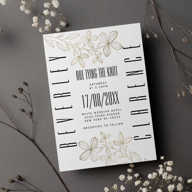 Invitation Typographie noire rétro mariage floral or blanc (Retro black typography white gold floral wedding)