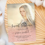 Invitation Typographie rose or rose ombre Sweet 16 photo<br><div class="desc">Une typographie moderne,  jolie chic et élégant faux rose douche parties scintillant or sombre,  ajoutez votre photo avec bloc de couleur rose pastel Sweet 16 anniversaire invitation fête.</div>