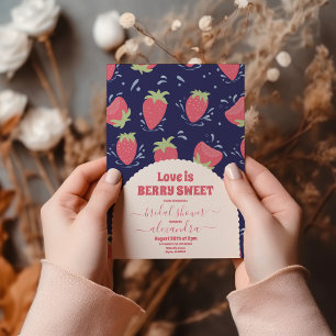 Invitation Un amour de fraise est une fête de fiançailles dou