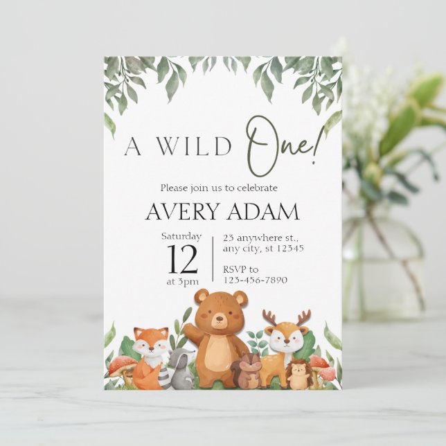Invitation Un Baby shower sauvage ONE Green Bois Animaux (Debout devant)