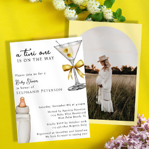 Invitation Un Baby shower Tini One Photo Bow Martini jaune