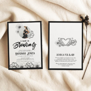 Invitation Un bébé brasse Goth Baby shower Crâne & Fleurs