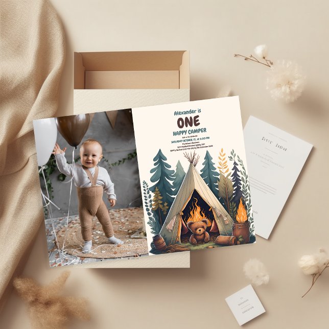Invitation Un Joyeux Camper Bois Garçons 1er anniversaire (Créateur téléchargé)