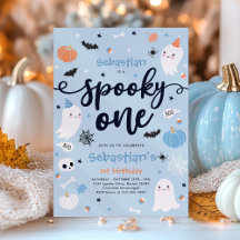 Un joyeux fantôme de Halloween pour une première a