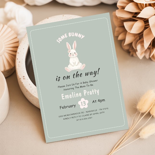 Invitation Un Lapin sur le Chemin Mignonne Fête de Naissance  (Créateur téléchargé)