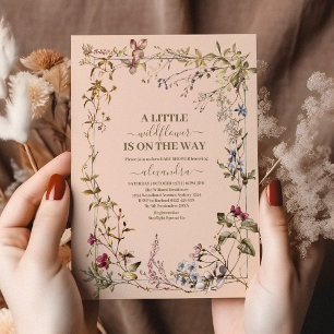 Invitation Un petit Baby shower de fille Fleur sauvage