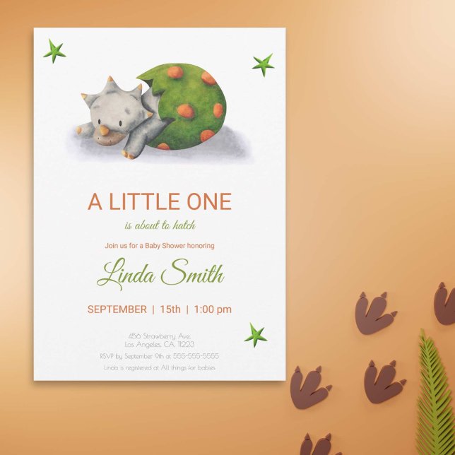 Invitation Un petit est sur le point de Hatch Dinosaur dans O (Créateur téléchargé)