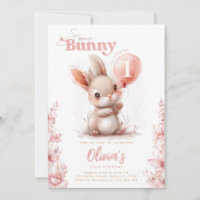 Un petit lapin a 1 an, une fille rose fête son pre