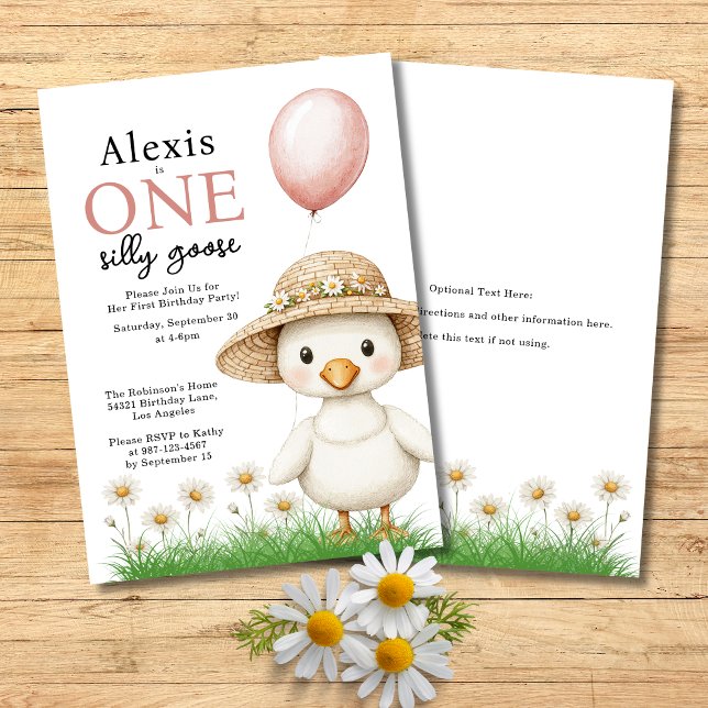 Invitation Une fille d'oie sotte premier anniversaire (One Silly Goose Girls First Birthday Party Invitation with Baby Goose, Pink Balloon, Daisies.)