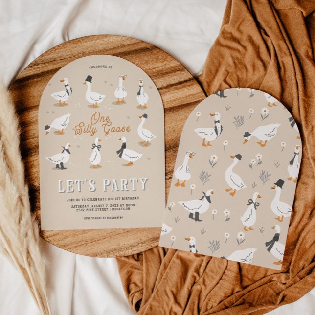 Invitation Une oie idiote | 1ère fête d'anniversaire (Créateur téléchargé)