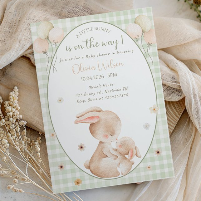 Invitation Une petite fête de douche de bébé lapin (Créateur téléchargé)