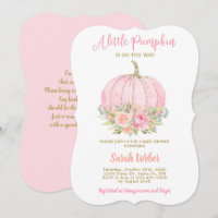 Une petite fille citrouille de baby shower d'autom