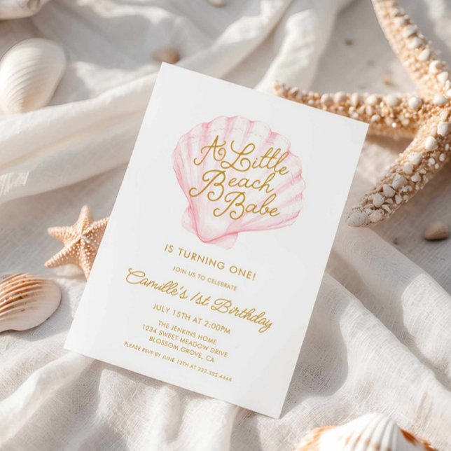 Invitation Une petite plage Babe Girl 1er anniversaire Invita (A Little Beach Babe baby shower invitation)