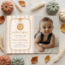 Une petite tarte mignonne Photo d'anniversaire de