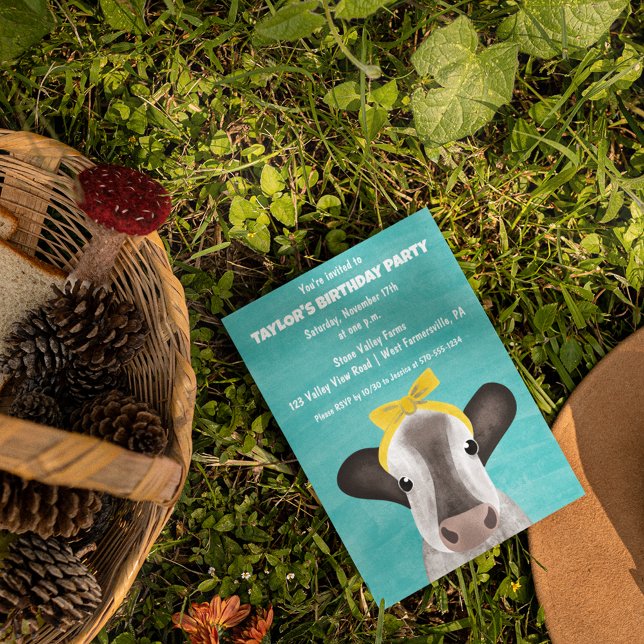 Invitation Vache mignonne avec noeud papillon pour fête d'ann (Créateur téléchargé)