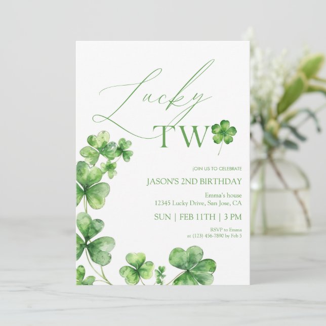 Invitation Vert de la Saint-Patrick Joyeux deuxième anniversa (Debout devant)