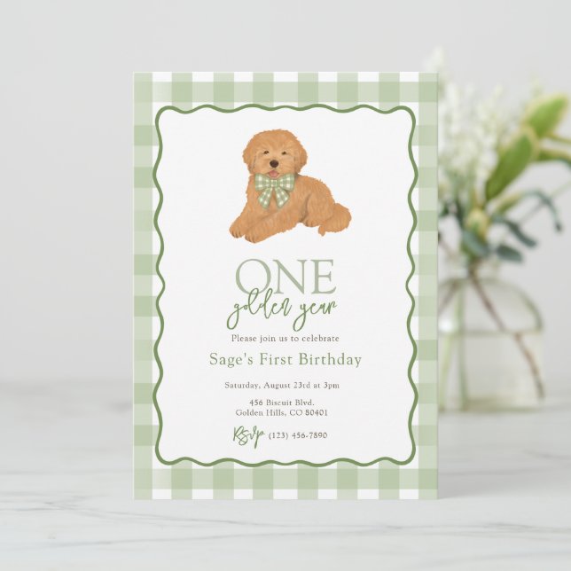 Invitation Vert Goldendoodle Année Dorée Premier Anniversaire (Debout devant)