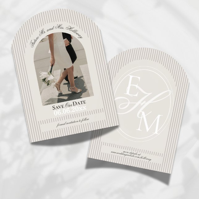 Invitation Vieux argent Script Mauve Stripe Photo Enregistrer (Invite guests to mark their calendars for your wedding with this Old Money Stripe Save the Date!)