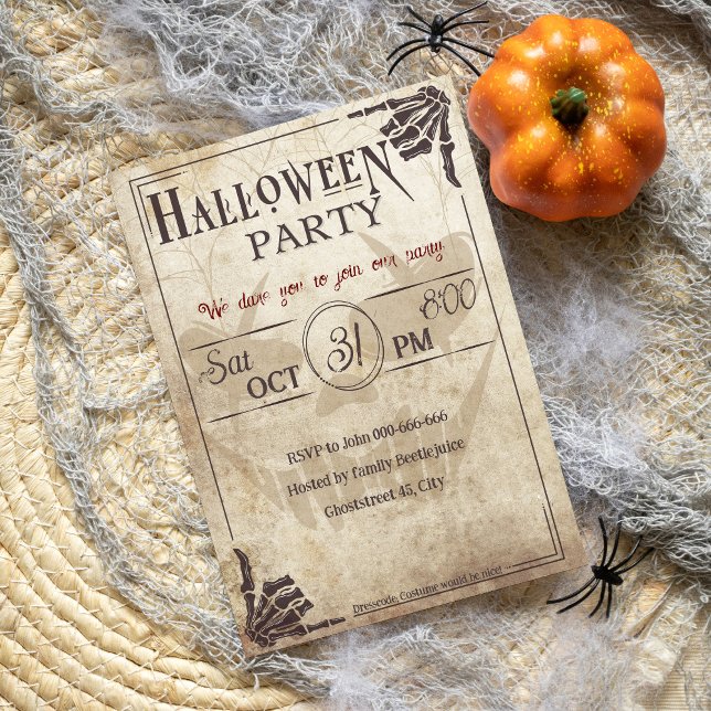 Invitation Vintage brune fêlée crâne adulte halloween partie (Créateur téléchargé)