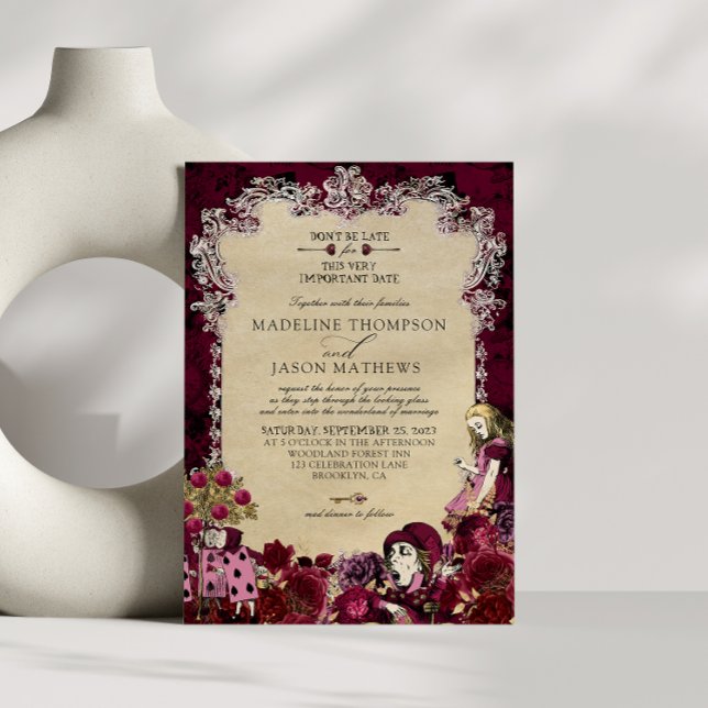 Invitation Vintage Burgundy Gold Alice en Wonderland Mariage (Créateur téléchargé)
