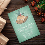Invitation Vintage Christmas Bells Fête<br><div class="desc">Cette fête de Noël élégante et vintage est parfaite pour les vacances. Il présente des cloches de Noël illustrées dessinées à la main, des baies sèches, des feuilles de lierre et du papier vintage. Les couleurs sont le vert rétro, le blanc, le doré, le rouge et le vert turquoise. C'est...</div>