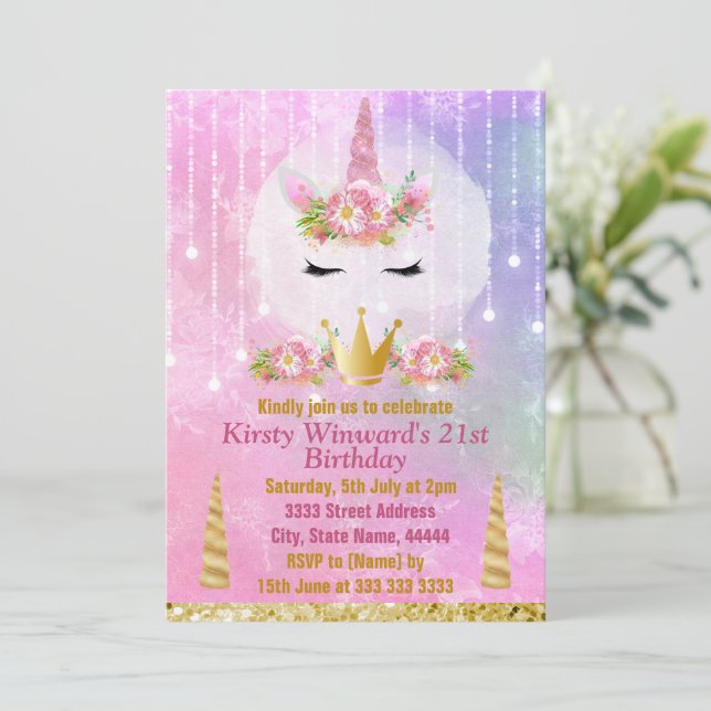 Invitation Visage de licorne mignonne Fleurs roses Fête d'ann (Debout devant)