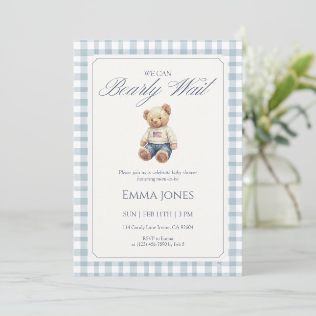 Invitation We Can Bearly Wait Blue Gingham pattern shower (Debout devant)