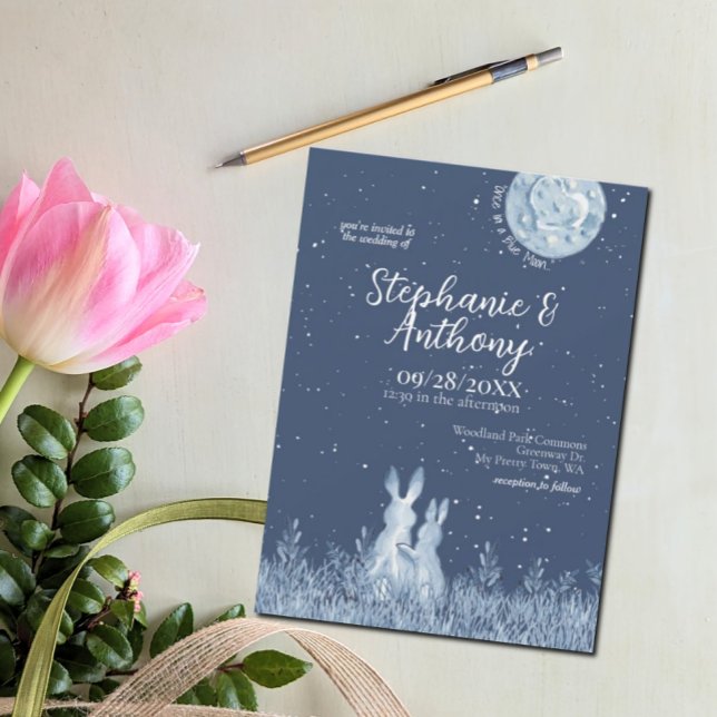 Invitation Whimsical Blue Bunny Rabbit Lune Stars Mariage (Créateur téléchargé)