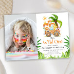 Invitation Wild One Safari photo Anniversaire<br><div class="desc">Préparez-vous à vous lancer dans une expédition passionnante à travers un monde de jungle coloré avec cette magnifique Wild One Safari Photo Birthday Invitation avec des animaux captivants et la verdure tropicale. Cette invitation unique donne un ton amusant et dynamique à la fête d'anniversaire, promettant une journée d'excitation et de...</div>