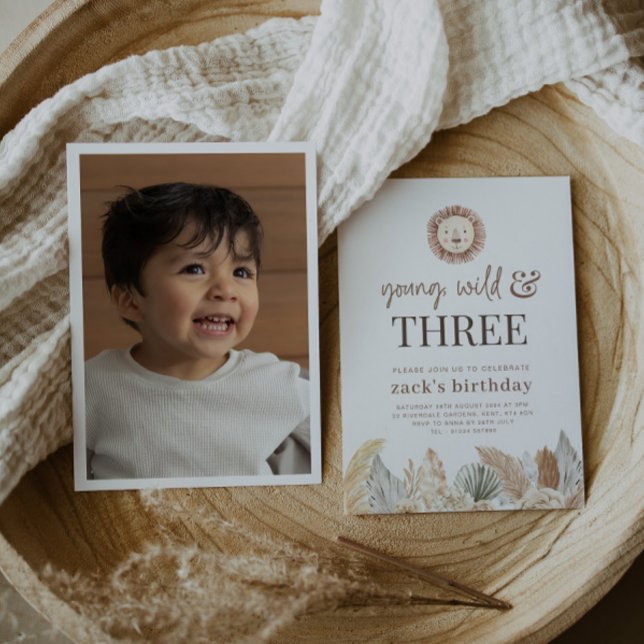 Invitation Young, Wild & Trois Feuilles Neutres Photo Invite (Créateur téléchargé)