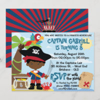 Invitations de la partie pirate de garçon afro-amé
