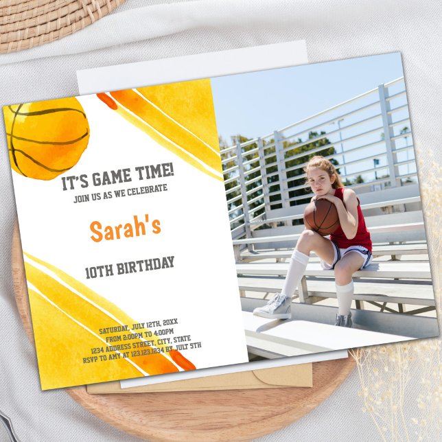 Invitations de parties sportives personnalisables  (Orange Ball Watercolor Basketball Invitations phot)