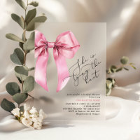 Elle attache le noeud Pink Bow Bridal