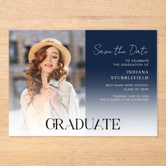 Invitations En Acrylique Graduation Photo Script Grad Enregistrer la date (Recto)