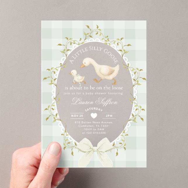 Invitations En Acrylique Little Silly Goose Baby Shower Sage Gingham (In situ (ordinateur de poche))