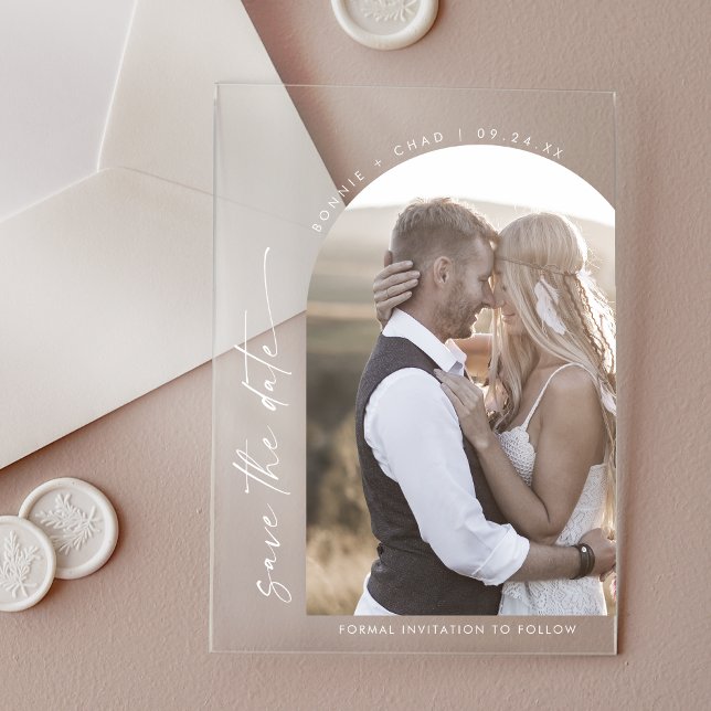 Invitations En Acrylique Modern Script White Photo Wedding Enregistrer la d (Modern Script White Photo Wedding Save the Date Acrylic Invitations)