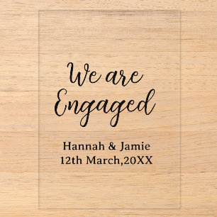 Invitations En Acrylique Nous sommes fiancés nom date calligraphiestylé