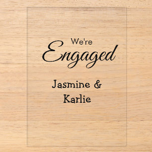 Invitations En Acrylique Nous sommes un couple fiancé nom romantique simple