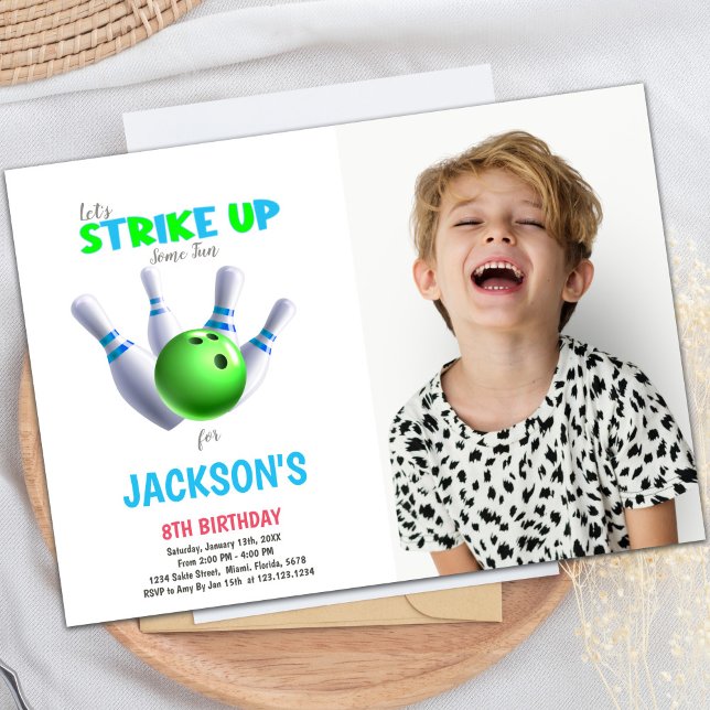 Invitations personnalisables pour les enfants (Green Ball Bowling Birthday Invitations w photo)