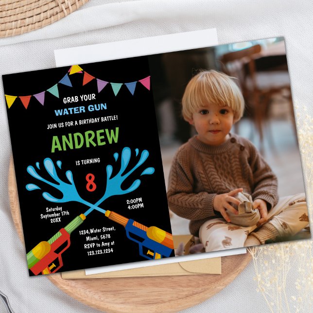 Invitations personnalisables pour les enfants (Blue Red Water Gun Invitations with photo)